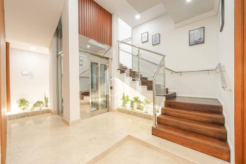 Villa te koop in Al Tai, Sharjah, VAE 4 slaapkamers, 874 vr.m., nr 642825 - foto 19