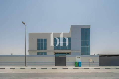 Villa te koop in Al Tai, Sharjah, VAE 4 slaapkamers, 874 vr.m., nr 642825 - foto 21