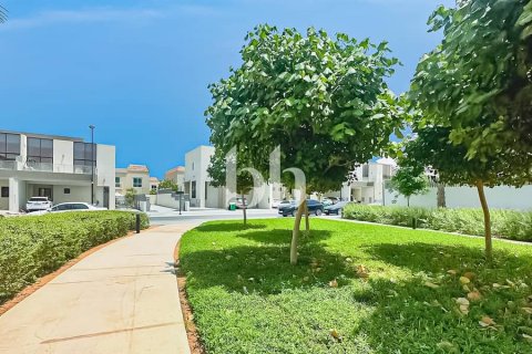 Adosado en alquiler en Mohammed Bin Rashid City, Dubai, EAU 4 dormitorios, 283 m2 № 642820 - foto 7