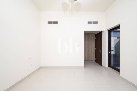 Adosado en alquiler en Mohammed Bin Rashid City, Dubai, EAU 4 dormitorios, 283 m2 № 642820 - foto 11