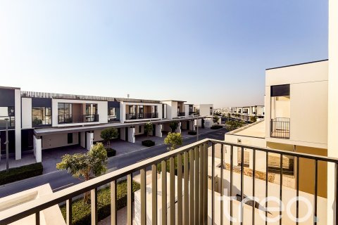 Зняти в оренду таунхаус в Arabian Ranches 3, Дубай, ОАЕ 4 спальні, 249.17м2, № 755501 - фото 6