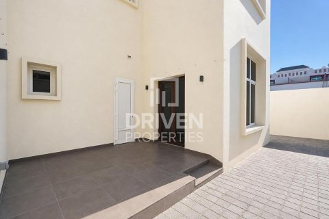 Vilă de vânzare în Mirdif, Dubai, EAU 4 dormitoare, 1532.99 mp. №743110 - poză 23