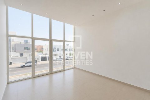 Vilă de vânzare în Mirdif, Dubai, EAU 4 dormitoare, 1532.99 mp. №743110 - poză 10