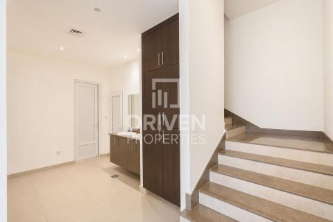 Vilă de vânzare în Mirdif, Dubai, EAU 4 dormitoare, 1532.99 mp. №743110 - poză 15