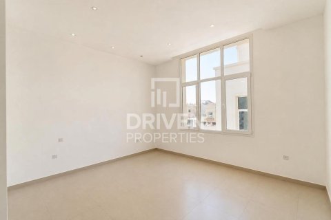 Vilă de vânzare în Mirdif, Dubai, EAU 4 dormitoare, 1532.99 mp. №743110 - poză 8