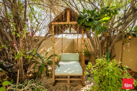 Vilë në Dubai, Emiratet e Bashkuara Arabe 2 dhoma gjumi, 172.5 m2. № 680028 - Foto 26