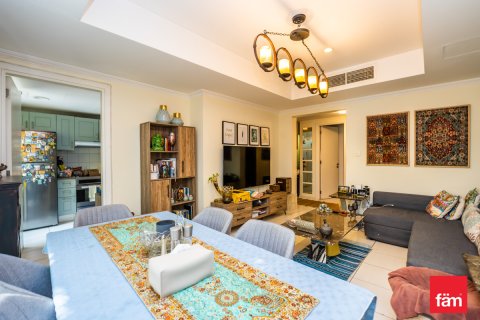 Vilë në Dubai, Emiratet e Bashkuara Arabe 2 dhoma gjumi, 172.5 m2. № 680028 - Foto 2