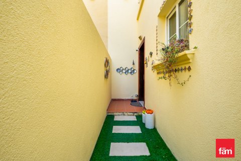 Vilë në Dubai, Emiratet e Bashkuara Arabe 2 dhoma gjumi, 172.5 m2. № 680028 - Foto 20