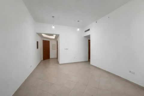 Lägenhet till försäljning i Dubai, UAE 2 sovrum, 121 kvm Nr. 734401 - fotografi 3