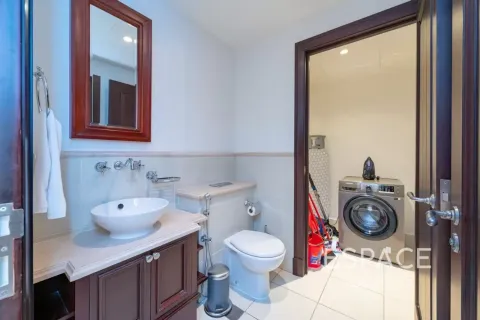 Appartement te koop in Downtown Dubai (Downtown Burj Dubai), Dubai, VAE 2 slaapkamers, 126 vr.m., nr 649806 - foto 10