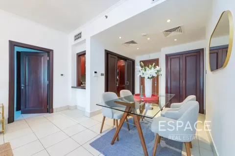 Appartement te koop in Downtown Dubai (Downtown Burj Dubai), Dubai, VAE 2 slaapkamers, 126 vr.m., nr 649806 - foto 3