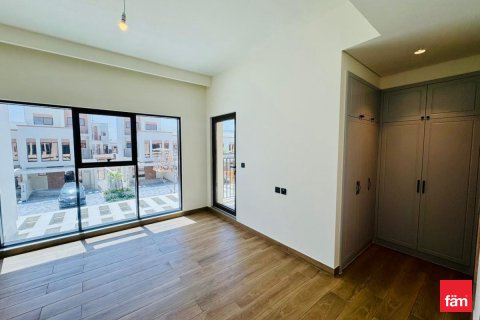 Rijtjeshuis te koop in Dubai, VAE 4 slaapkamers, 143.7 vr.m., nr 699837 - foto 4