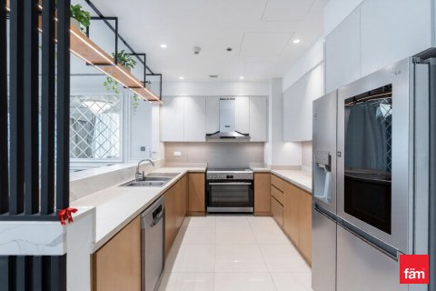 Leilighet til leie i Dubai, Emiratene 4 soverom, 325.2 kvm Nr. 699832 - Foto 9