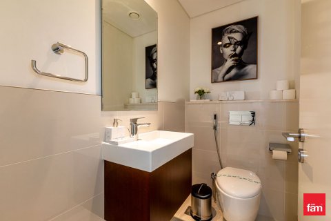 Apartment in Downtown Dubai (Downtown Burj Dubai), UAE 1 bedroom, 107.7 sq.m. № 699833 - photo 19