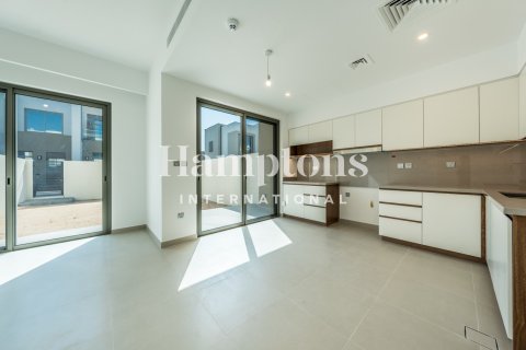Arabian Ranches 2, Dubai, संयुक्त अरब अमीरात में टाउनहाउस, 3 बेडरूम, 175 वर्ग मीटर, संख्या 719380 - फ़ोटो 18