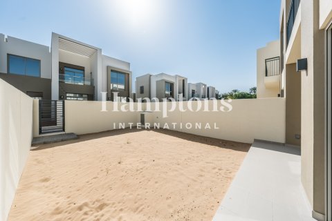 Arabian Ranches 2, Dubai, संयुक्त अरब अमीरात में टाउनहाउस, 3 बेडरूम, 175 वर्ग मीटर, संख्या 719380 - फ़ोटो 21