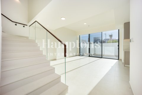 Townhouse in Arabian Ranches 3, Dubai, UAE 4 bedrooms, 273.04191700 sq.m. № 708938 - photo 5