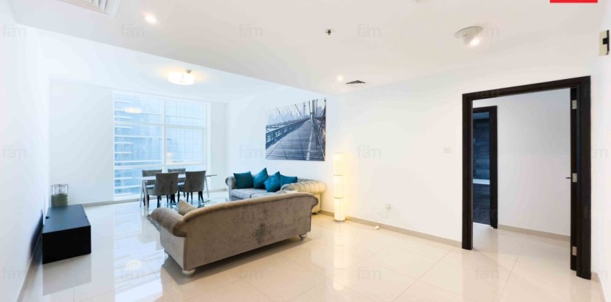 Apartment in Sheikh Zayed Road, Dubai, UAE 2 bedrooms, 126.4 sq.m. № 647875