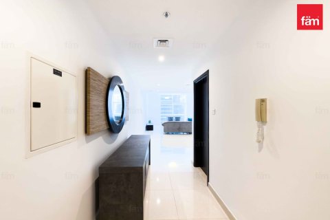 Apartment in Sheikh Zayed Road, Dubai, UAE 2 bedrooms, 126.4 sq.m. № 647875 - photo 2