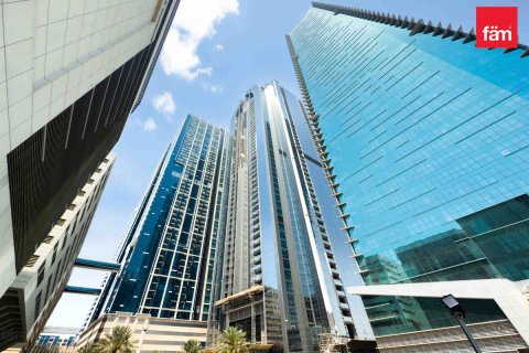 Apartment in Sheikh Zayed Road, Dubai, UAE 2 bedrooms, 126.4 sq.m. № 647875 - photo 10