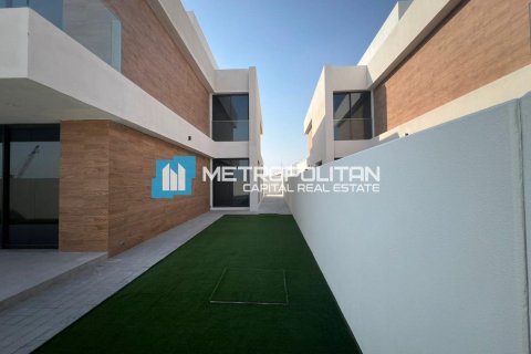 Müüa villa on the Saadiyat Island, Abu Dhabi, AÜE: 4 magamistoaga, 629.3 m² Nr 685784 - pilt 26