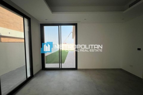 Müüa villa on the Saadiyat Island, Abu Dhabi, AÜE: 4 magamistoaga, 629.3 m² Nr 685784 - pilt 15