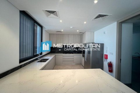 Müüa villa on the Saadiyat Island, Abu Dhabi, AÜE: 4 magamistoaga, 629.3 m² Nr 685784 - pilt 19