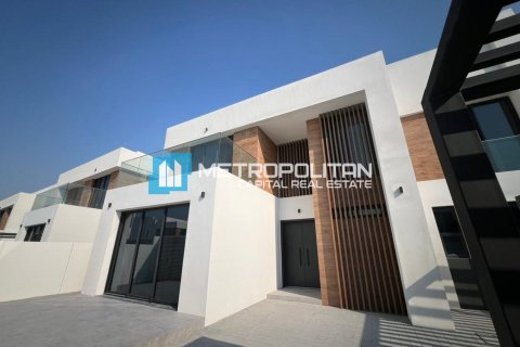 Müüa villa on the Saadiyat Island, Abu Dhabi, AÜE: 4 magamistoaga, 629.3 m² Nr 685784 - pilt 27