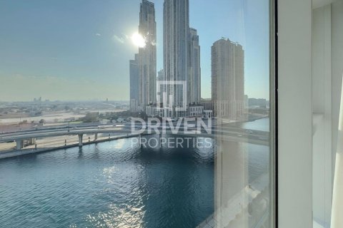 דירה ב Business Bay, Dubai, איחוד האמירויות 3 חדרי שינה, 175.87 מ