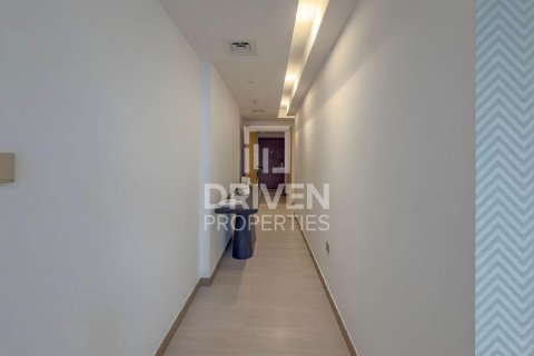 Apartment in Business Bay, Dubai, UAE 3 bedrooms, 175.87 sq.m. № 745266 - photo 8