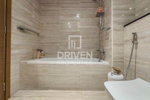 Apartment in Business Bay, Dubai, UAE 3 bedrooms, 175.87 sq.m. № 745266 - photo 9