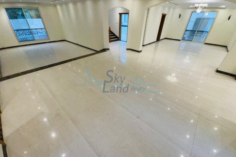 Βίλα σε Umm Suqeim, Dubai, ΗΑΕ 5 υπνοδωμάτια, 464.5 τ.μ. Αρ. 652681 - φωτογραφία 4