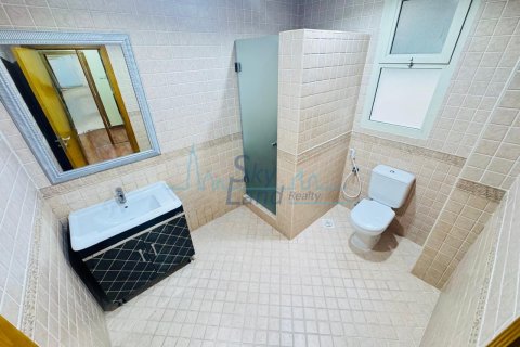 Βίλα σε Umm Suqeim, Dubai, ΗΑΕ 5 υπνοδωμάτια, 464.5 τ.μ. Αρ. 652681 - φωτογραφία 9