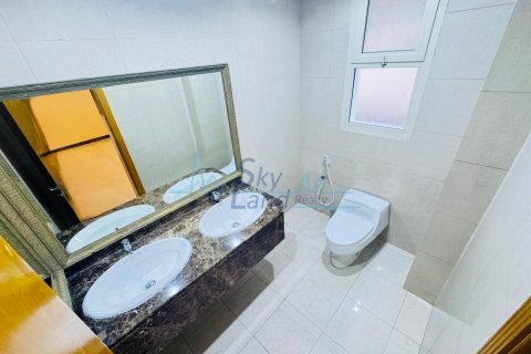 Βίλα σε Umm Suqeim, Dubai, ΗΑΕ 5 υπνοδωμάτια, 464.5 τ.μ. Αρ. 652681 - φωτογραφία 19