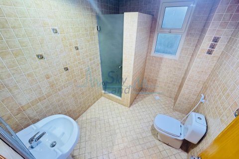 Βίλα σε Umm Suqeim, Dubai, ΗΑΕ 5 υπνοδωμάτια, 464.5 τ.μ. Αρ. 652681 - φωτογραφία 33