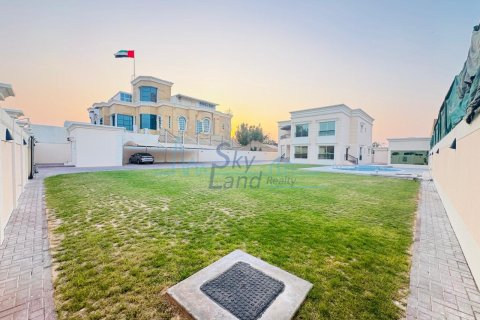 Βίλα σε Umm Suqeim, Dubai, ΗΑΕ 5 υπνοδωμάτια, 464.5 τ.μ. Αρ. 652681 - φωτογραφία 18