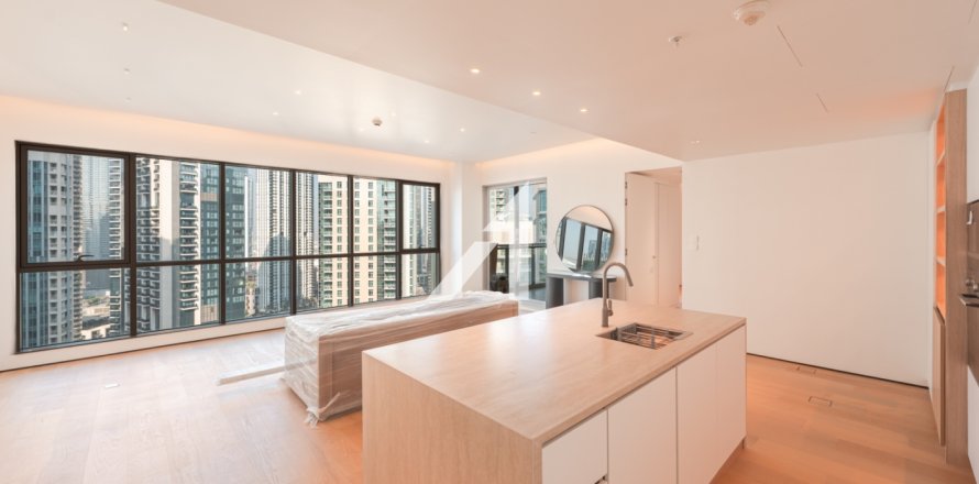 Huoneisto Dubai, Arabiemiraatit 2 makuuhuonetta, 126.8 m2 № 652695