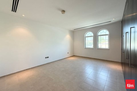 Vila u gradu Jumeirah Park, Dubai, UAE 4 spavaće sobe, 738.1 m2 Br. 699924 - Slika 17