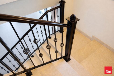 Vila u gradu Jumeirah Park, Dubai, UAE 4 spavaće sobe, 738.1 m2 Br. 699924 - Slika 10