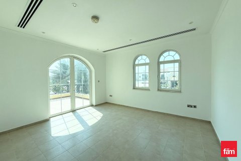 Vila u gradu Jumeirah Park, Dubai, UAE 4 spavaće sobe, 738.1 m2 Br. 699924 - Slika 13