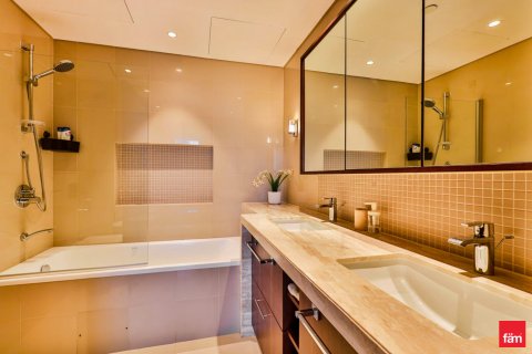 Downtown Dubai (Downtown Burj Dubai), Dubai, संयुक्त अरब अमीरात में अपार्टमेंट, 1 बेडरूम, 90.6 वर्ग मीटर, संख्या 699928 - फ़ोटो 18