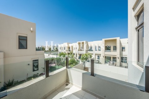 Arabian Ranches, Dubai, संयुक्त अरब अमीरात में टाउनहाउस, 3 बेडरूम, 326.99 वर्ग मीटर, संख्या 662130 - फ़ोटो 16