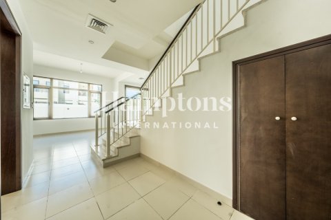 Arabian Ranches, Dubai, संयुक्त अरब अमीरात में टाउनहाउस, 3 बेडरूम, 326.99 वर्ग मीटर, संख्या 662130 - फ़ोटो 9