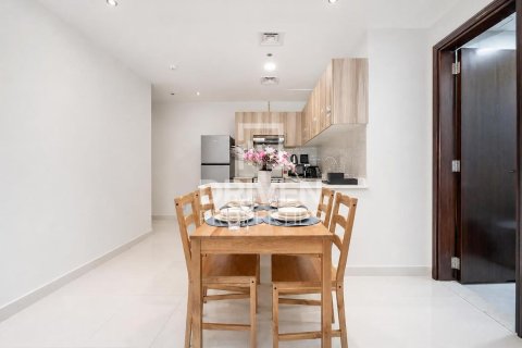 Apartment in Dubai Sports City, UAE 2 bedrooms, 112.6 sq.m. № 765390 - photo 2