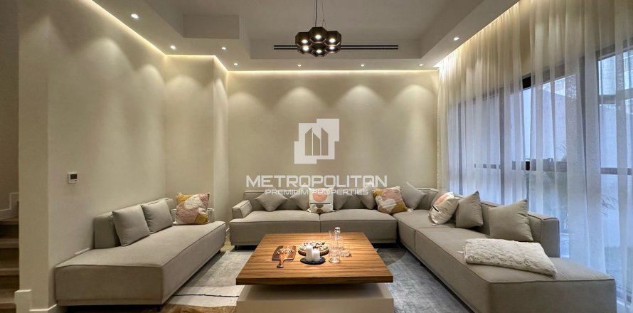 阿联酋 Dubai Jumeirah Village Circle 别墅  4 卧, 338 平方米 , 编号 663209