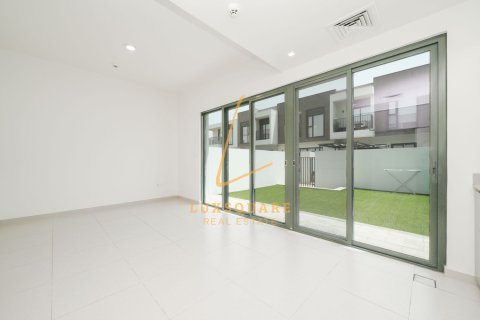 Βίλα σε Dubai South (Dubai World Central), ΗΑΕ 3 υπνοδωμάτια, 144 τ.μ. Αρ. 719761 - φωτογραφία 2