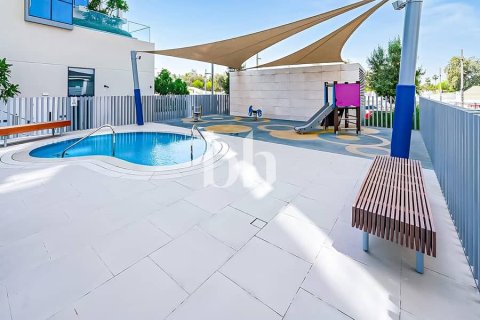 Apartment in Al Wasl, Dubai, UAE 2 bedrooms, 145 sq.m. № 642842 - photo 10