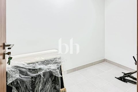 Apartment in Al Wasl, Dubai, UAE 2 bedrooms, 145 sq.m. № 642842 - photo 30