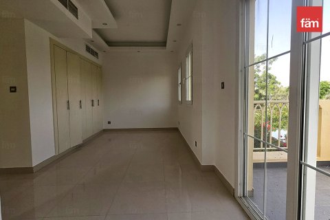 Villetta a schiera in affitto a Dubai, EAU 2 camere da letto, 212.4 mq. № 714954 - foto 23