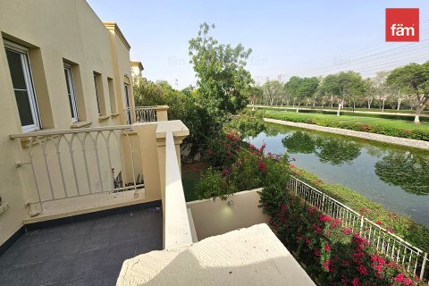 Villetta a schiera a Dubai, EAU 2 camere da letto, 212.4 mq. № 714954